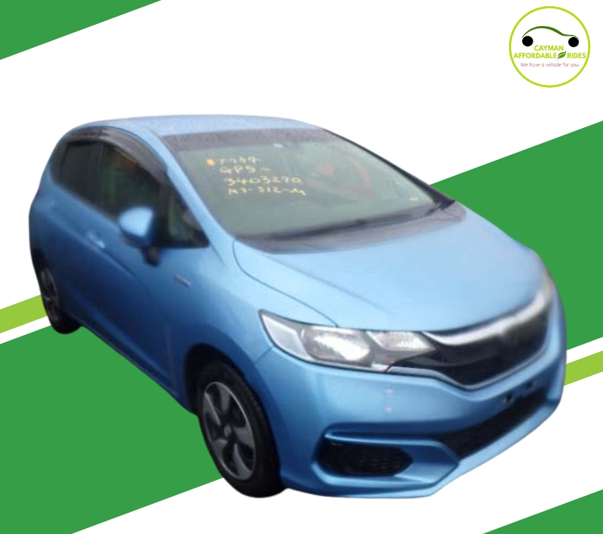 Blue And White Modern Car Insurance Instagram Post (1)