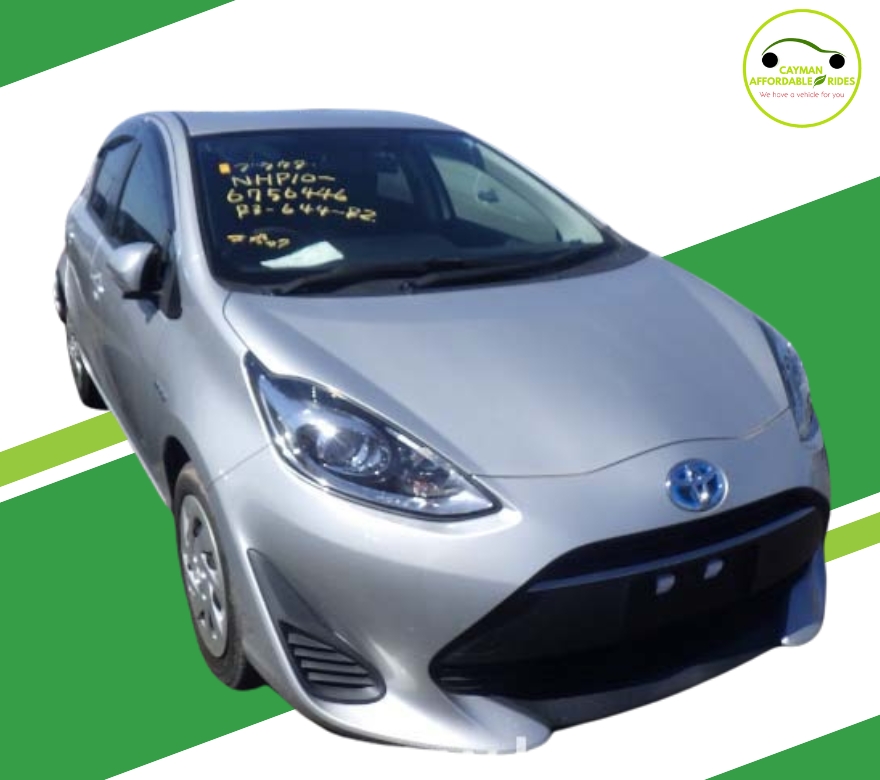 Blue And White Modern Car Insurance Instagram Post (29)