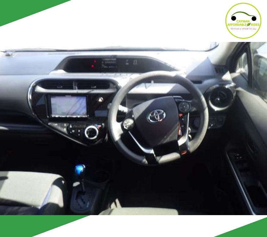 Blue And White Modern Car Insurance Instagram Post (32)